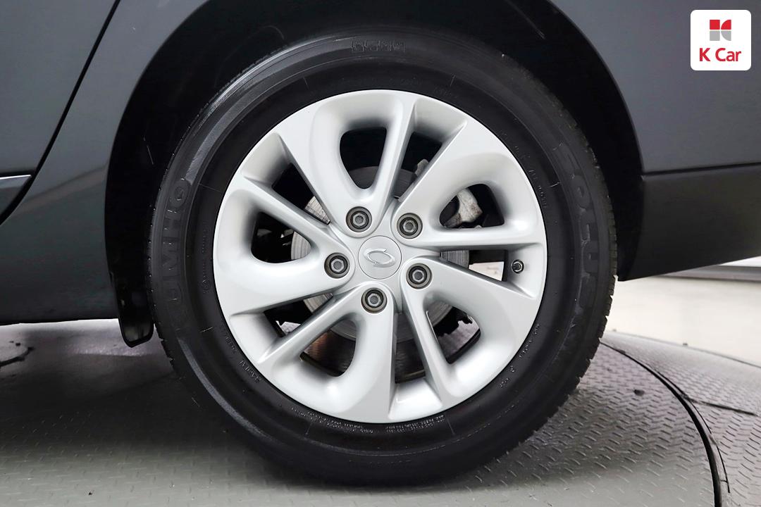 Renault SM3 Samsung Neo SE Plus 7