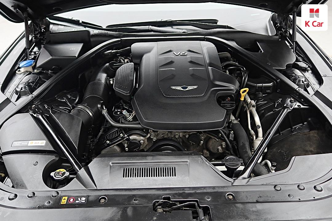 Genesis G80 3.3 GDI AWD Premium Luxury 10