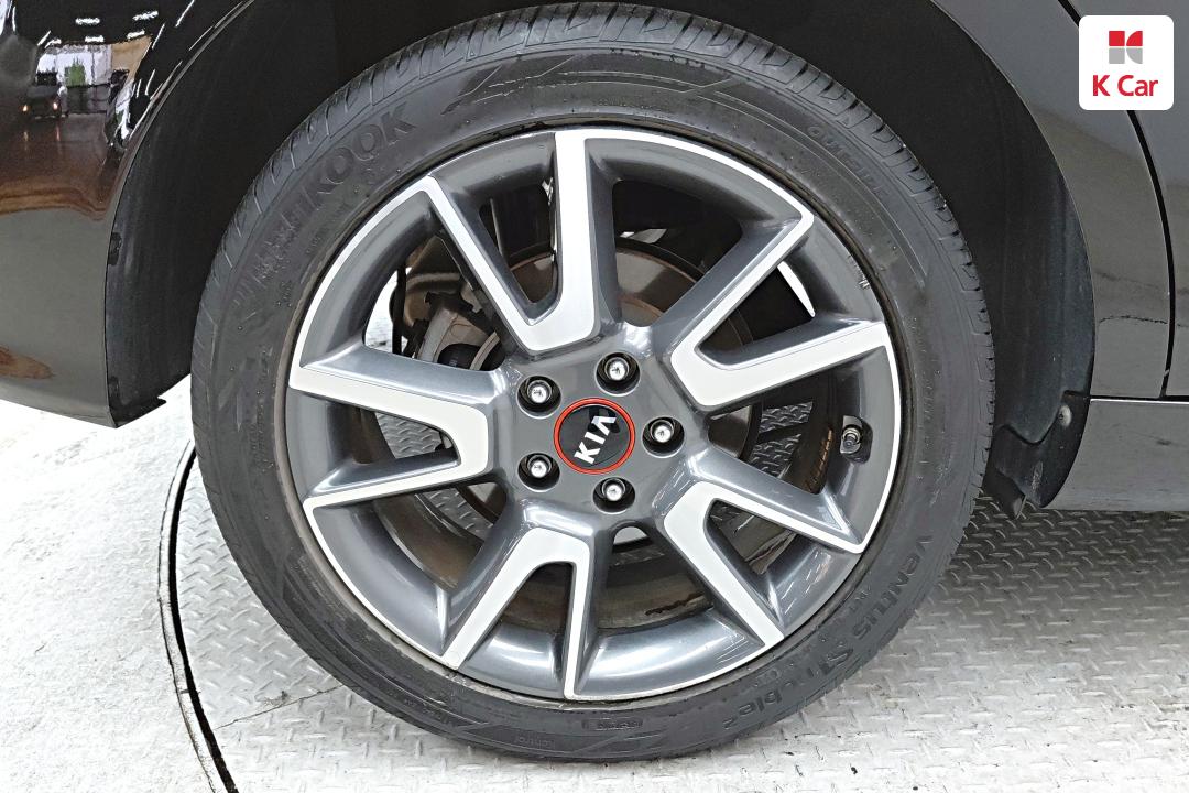 Kia Soul Booster 1.6 T-GDI Noblesse 9