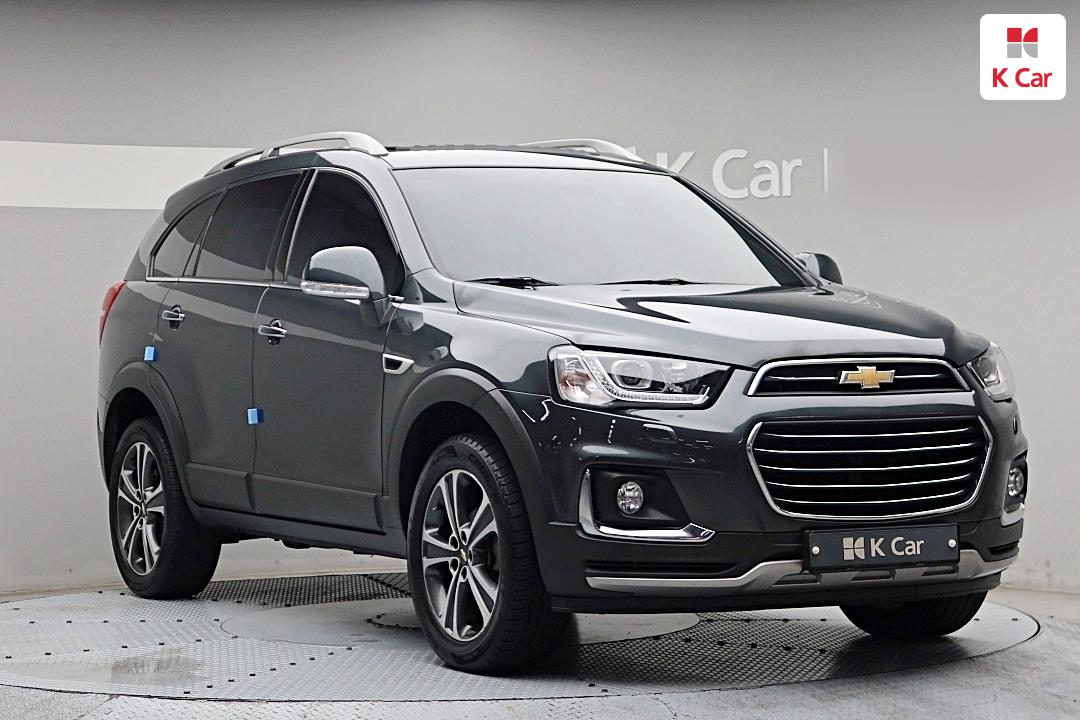 Chevrolet Captiva 2WD LT Deluxe Pack 4