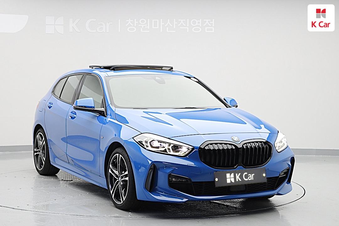 BMW 1 Series F40 Gasoline 2WD 120i M Sport — фото 3