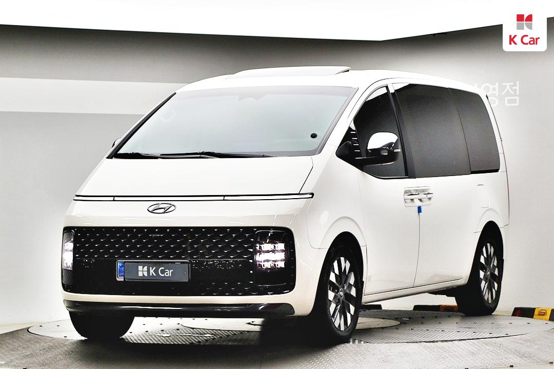 Hyundai Staria Diesel 2.2 Lounge 2WD Inspiration