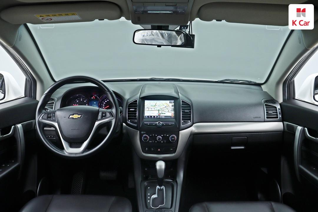Chevrolet Captiva 2WD LT Deluxe Pack 7