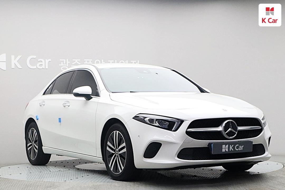 Mercedes-Benz A-Class W177 Gasoline 2WD A220 Sedan — фото 3