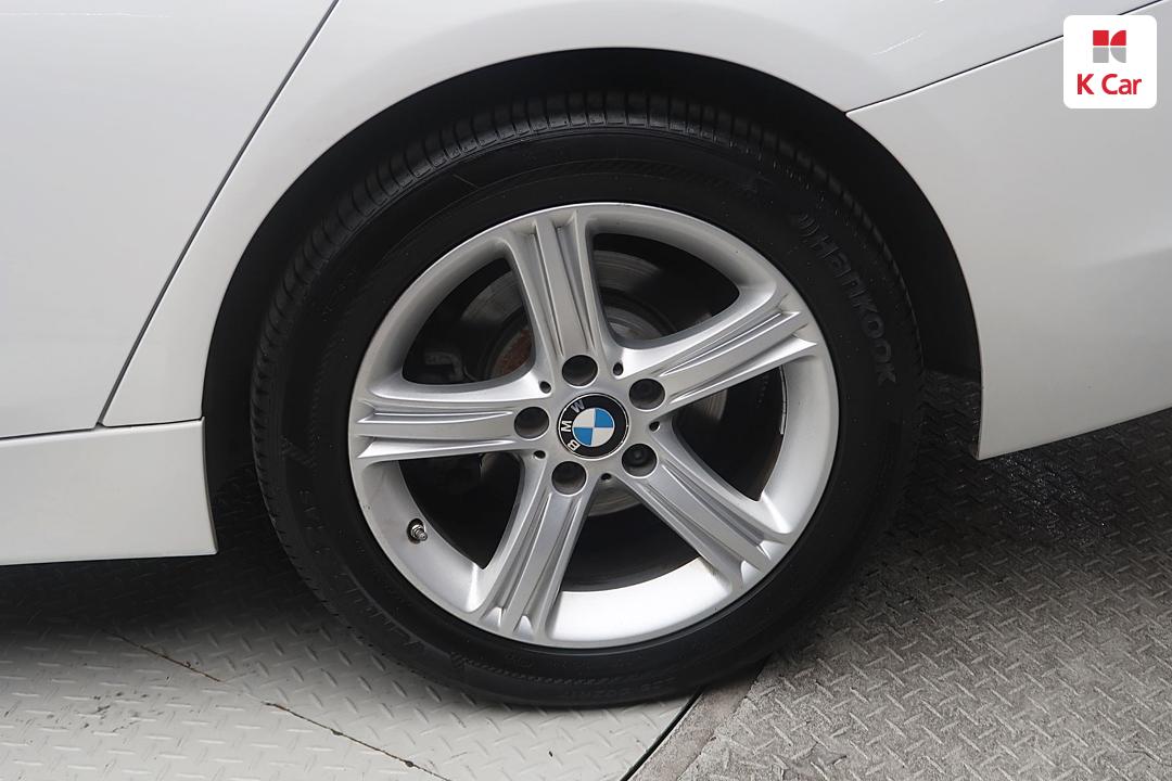 BMW 3 Series F30 320d xDrive 7