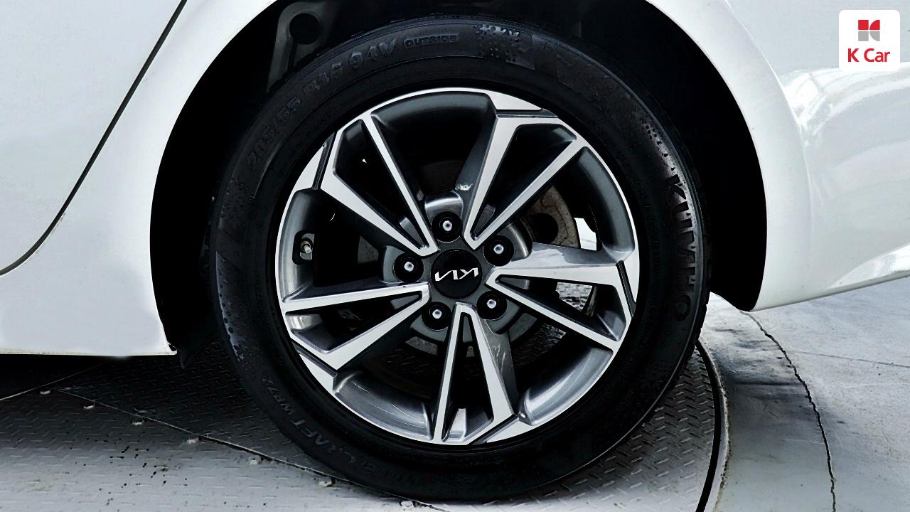 KIA The New K3 1.6 Gasoline