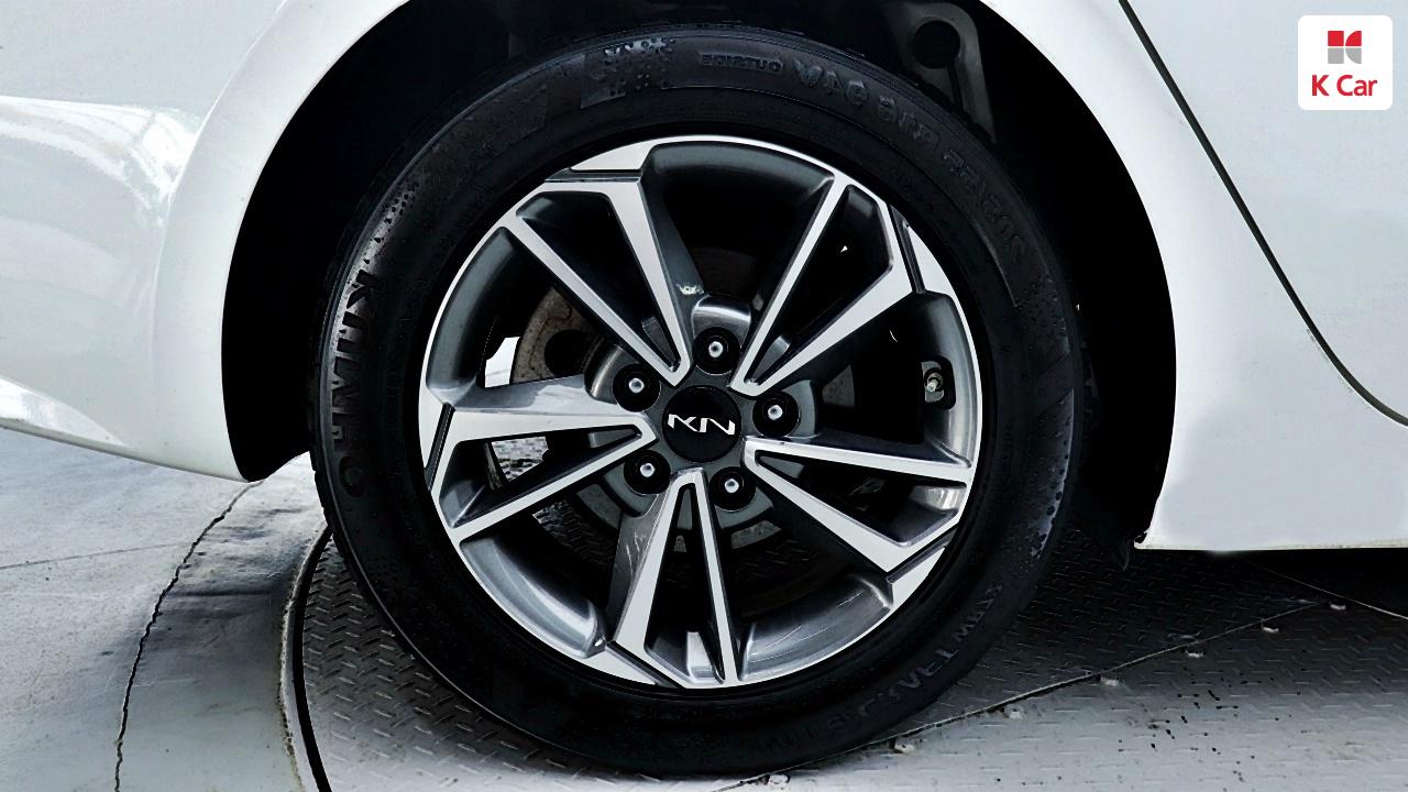 KIA The New K3 1.6 Gasoline
