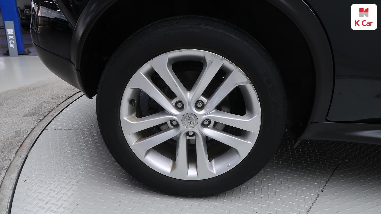 NISSAN Juke 1.6
