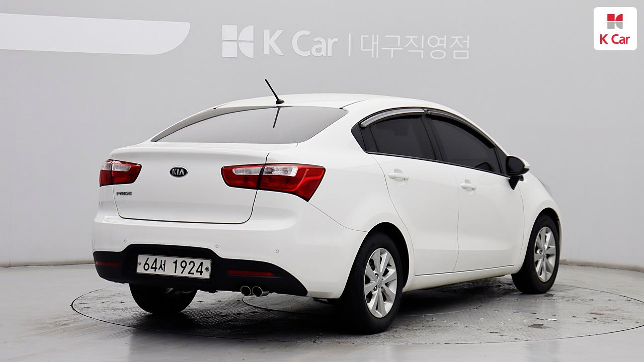 KIA All New Pride 4Door 1.6 GDI