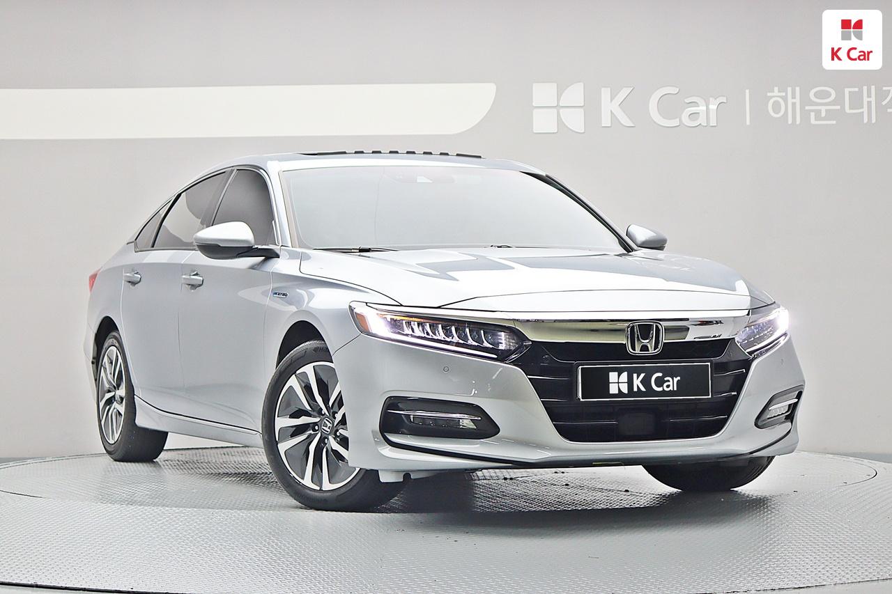 HONDA Accord (10th Generation) 2.0 Hybrid