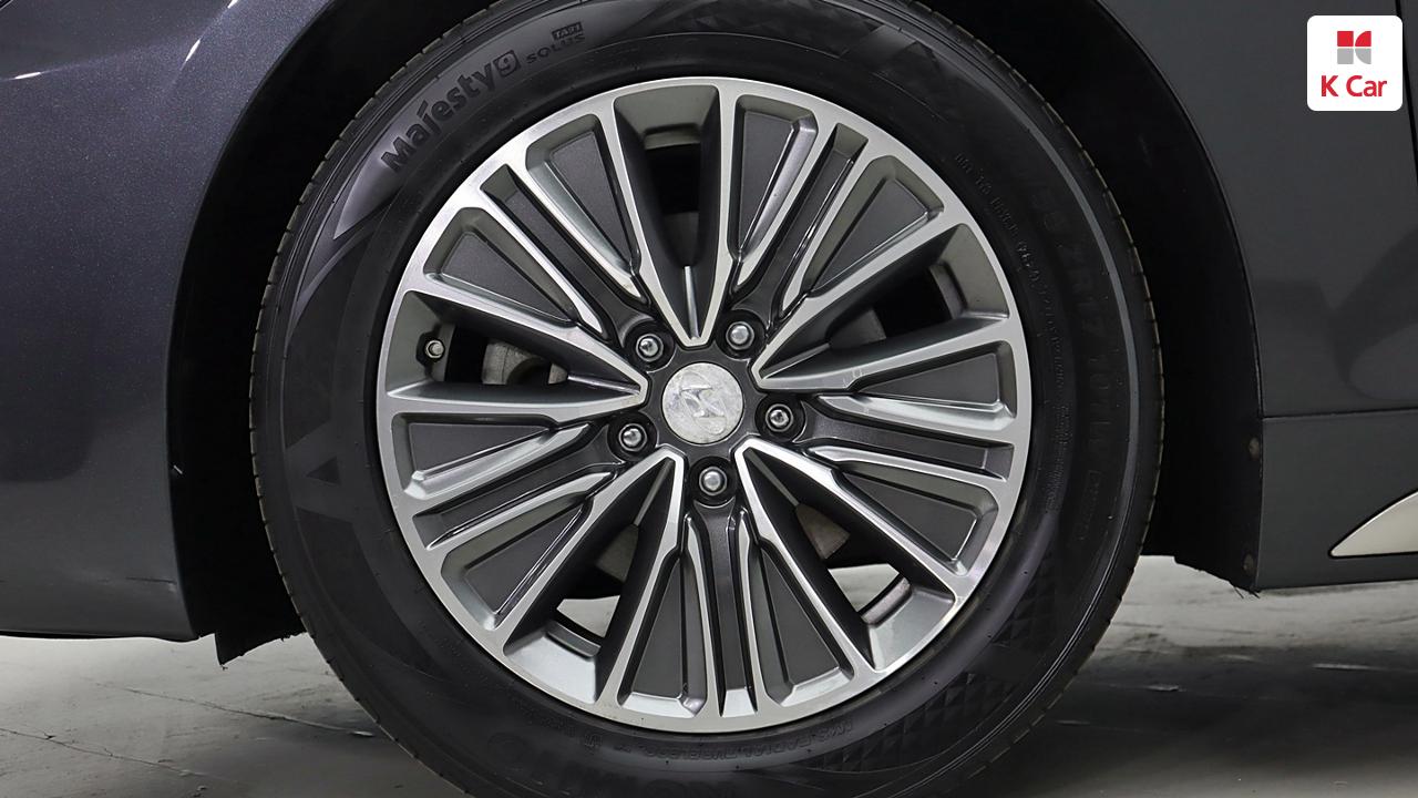 HYUNDAI Grandeur IG Hybrid 2.4 HEV
