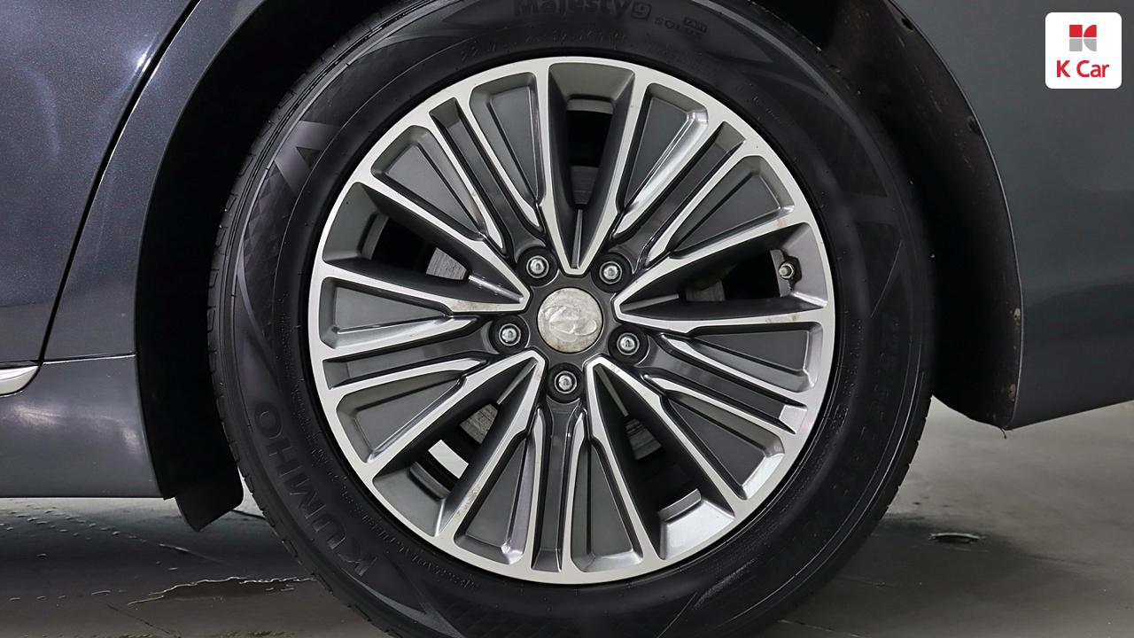 HYUNDAI Grandeur IG Hybrid 2.4 HEV