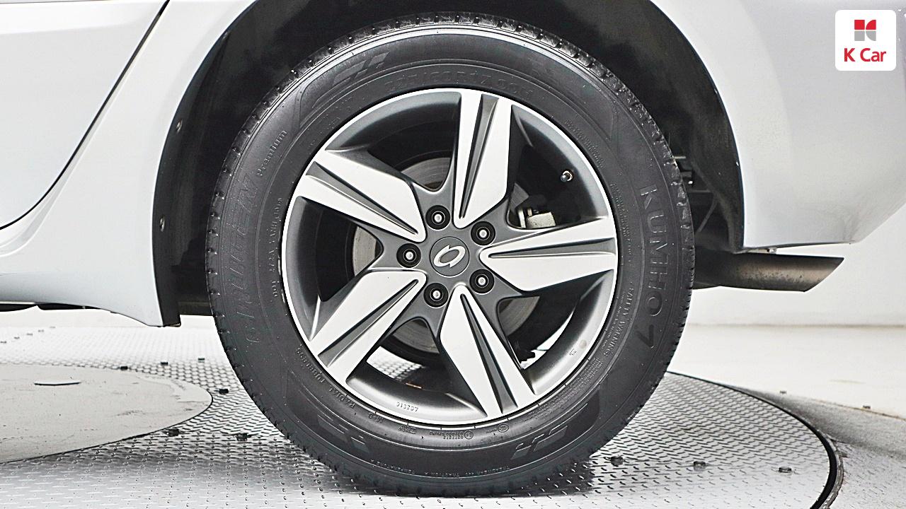 RENAULT(SAMSUNG) QM5 Neo Gasoline 2WD