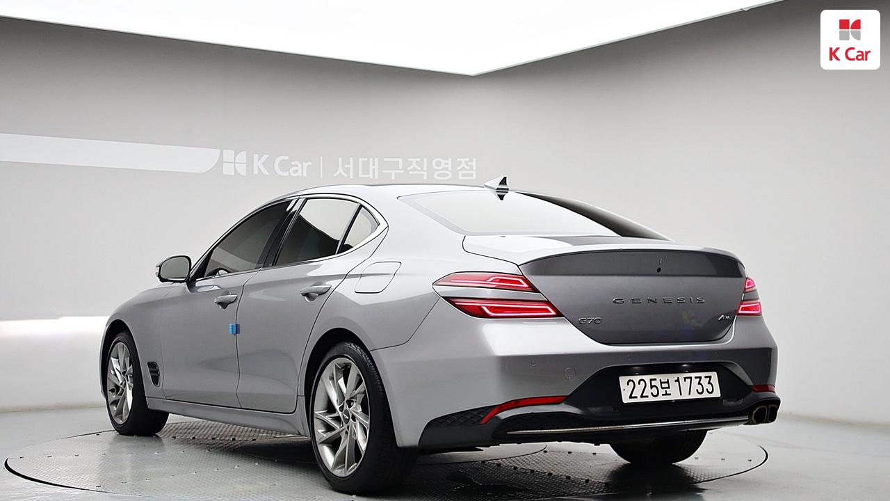 GENESIS The New G70 Gasoline 2.0 Turbo AWD