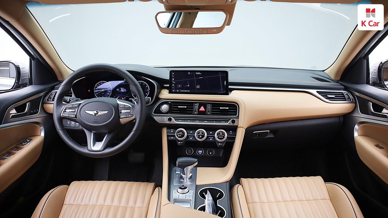 GENESIS The New G70 Gasoline 2.0 Turbo AWD