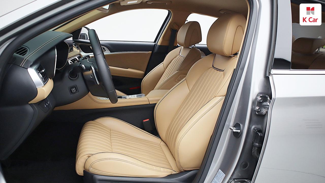 GENESIS The New G70 Gasoline 2.0 Turbo AWD