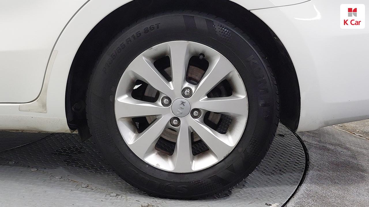 KIA All New Pride 4Door 1.6 GDI
