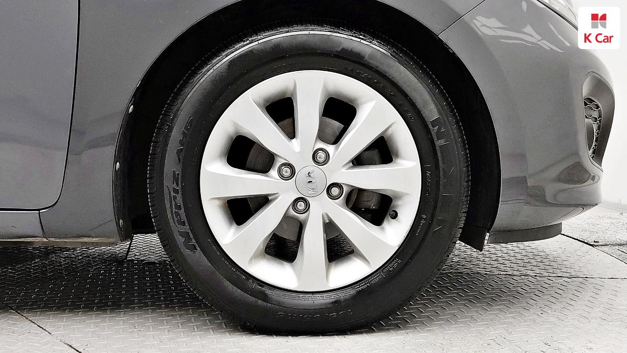 KIA All New Pride 5Door 1.6 GDI