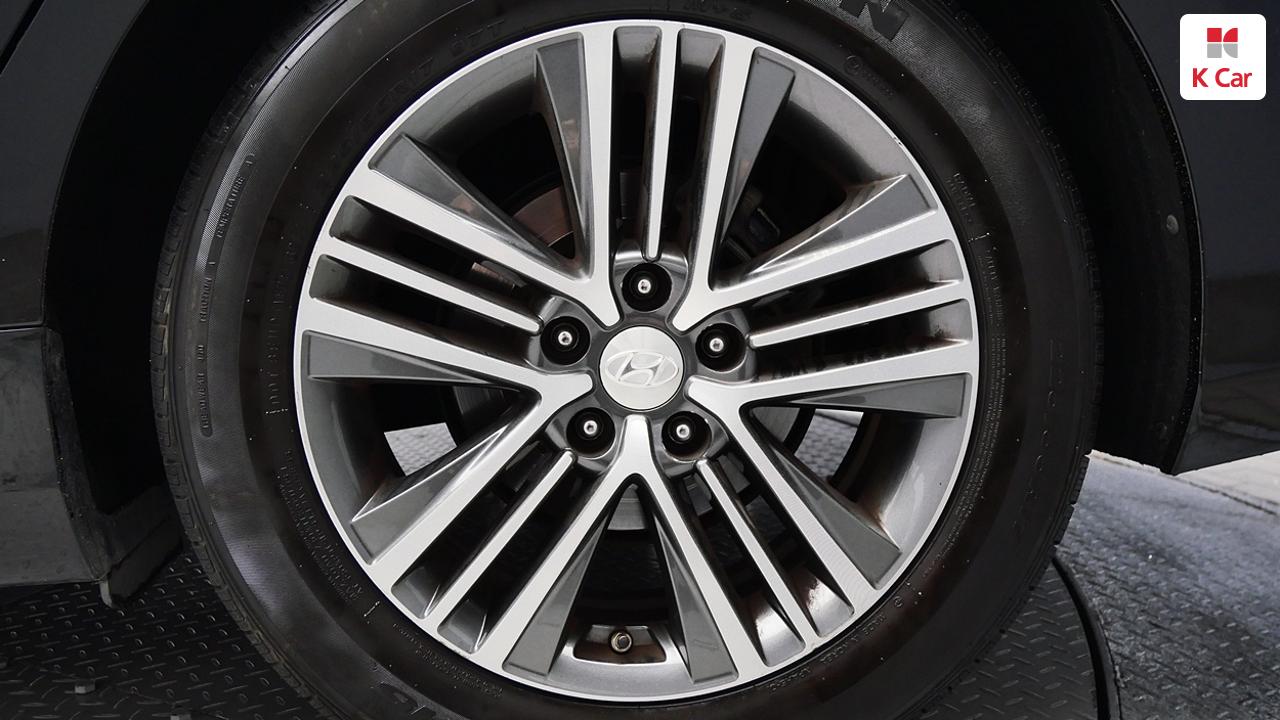HYUNDAI Grandeur HG HG 240