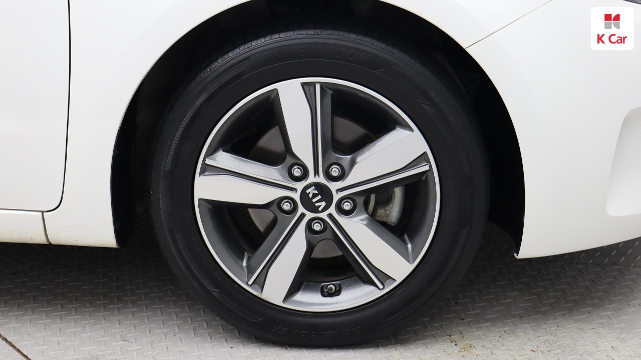 KIA The New K3 1.6 GDI