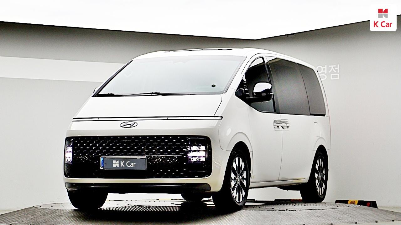 Hyundai Staria