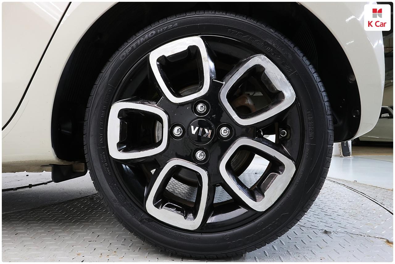 KIA The New Ray 1.0 Gasoline