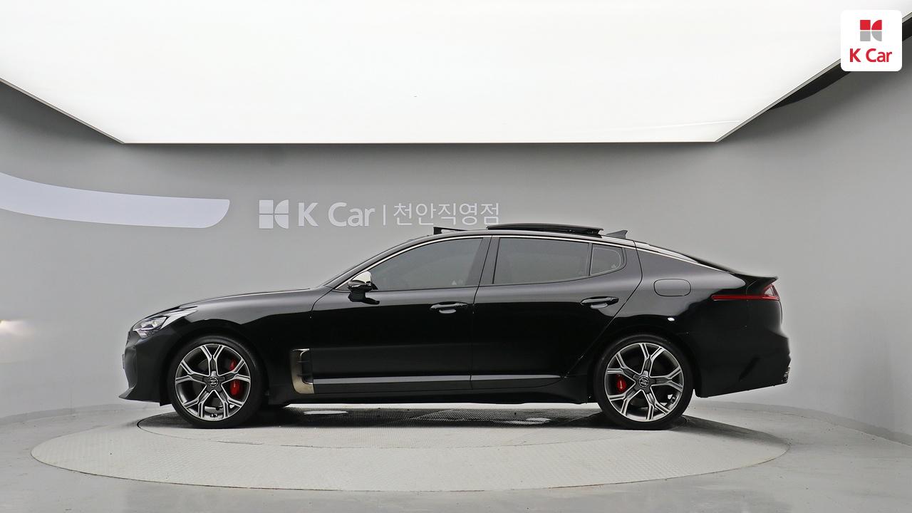 KIA Stinger 2.0 Turbo AWD