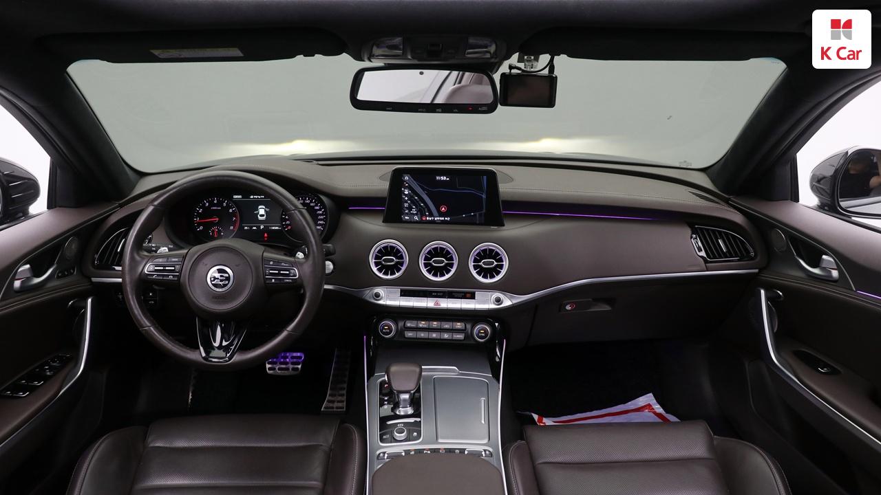 KIA Stinger 2.0 Turbo AWD