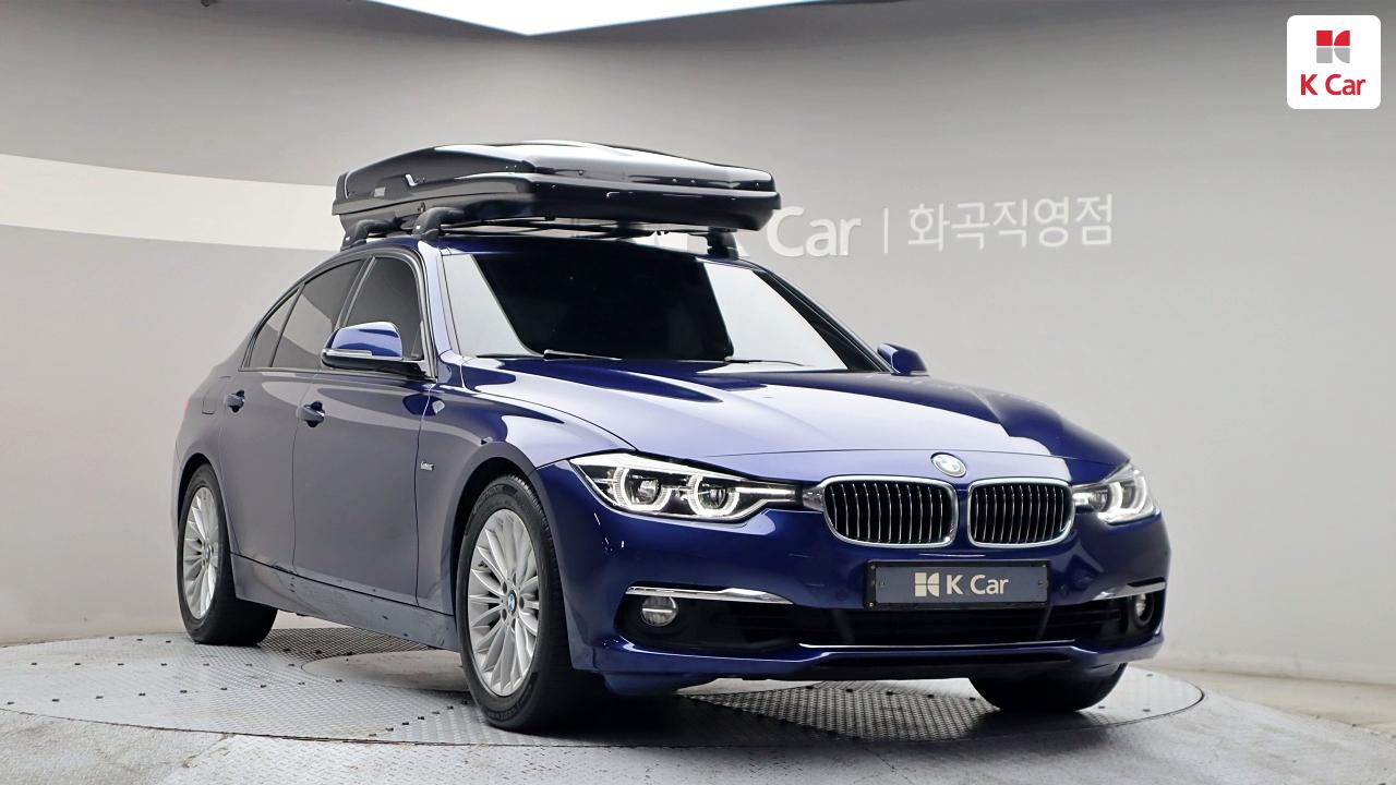 BMW 3 Series (6th Generation) 320i