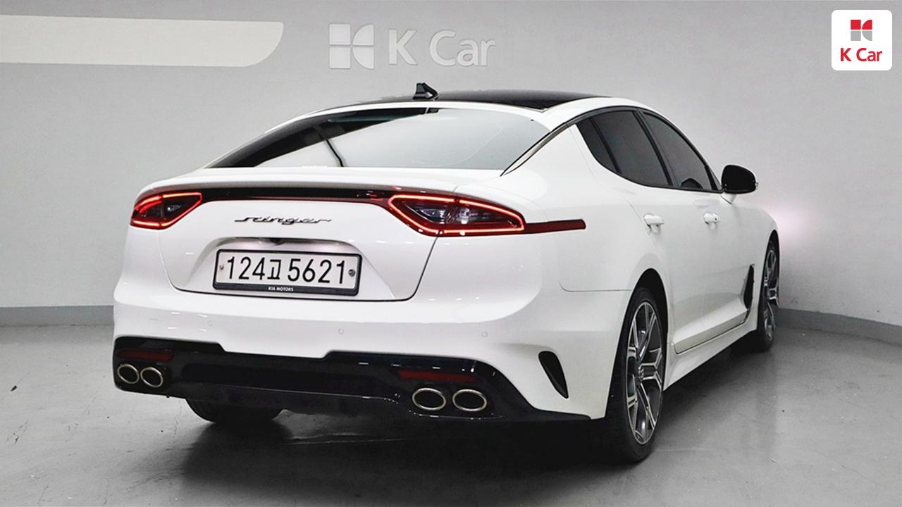 KIA Stinger 2.0 Turbo