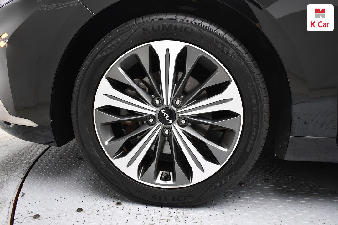 Kia K8 Hybrid Noblesse — фото 5