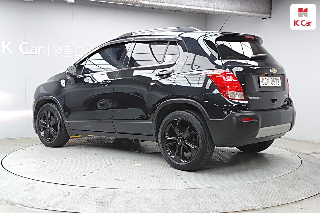 Chevrolet Trax 1.4 Perfect Black 3