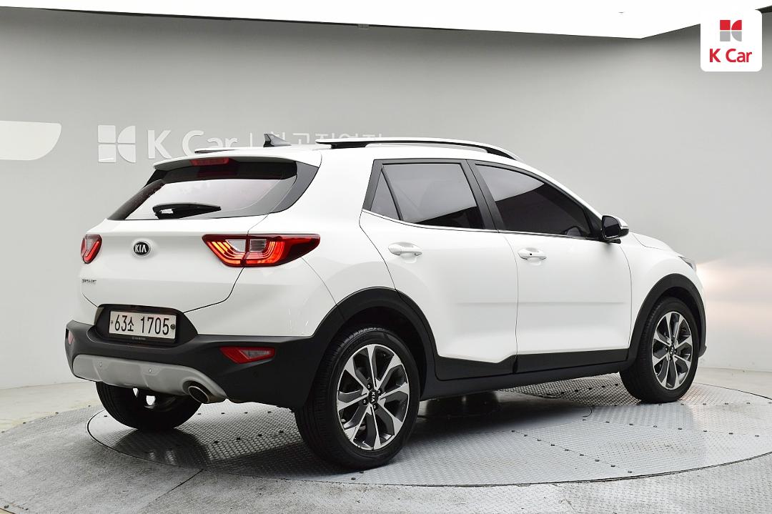 Kia Stonic 1.6 Diesel Prestige 5