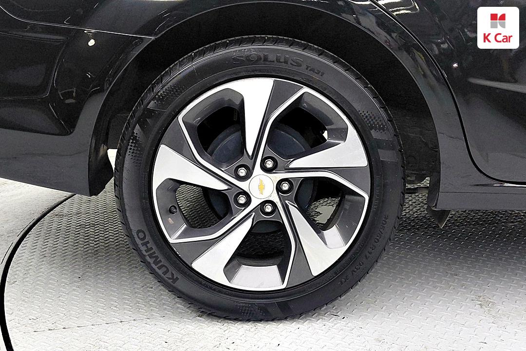 Chevrolet Aveo Sedan 1.4 Turbo LT 9