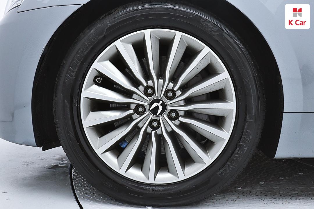 Hyundai Equus New VS380 Premium 6