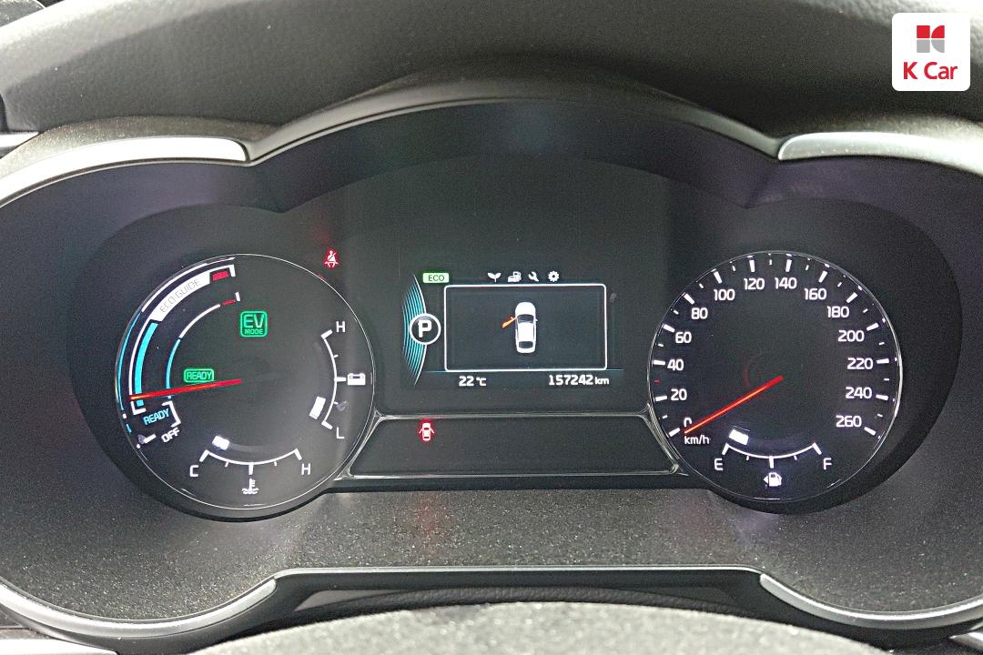 Kia K5 Hybrid 500h Luxury 6