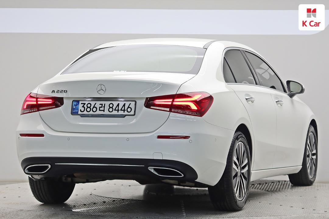 Mercedes-Benz A-Class W177 Gasoline 2WD A220 Sedan 5