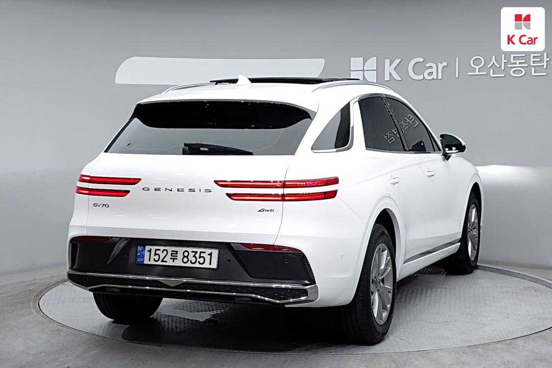 Genesis GV70 F/ L Gasoline Turbo 2.5 AWD — фото 4