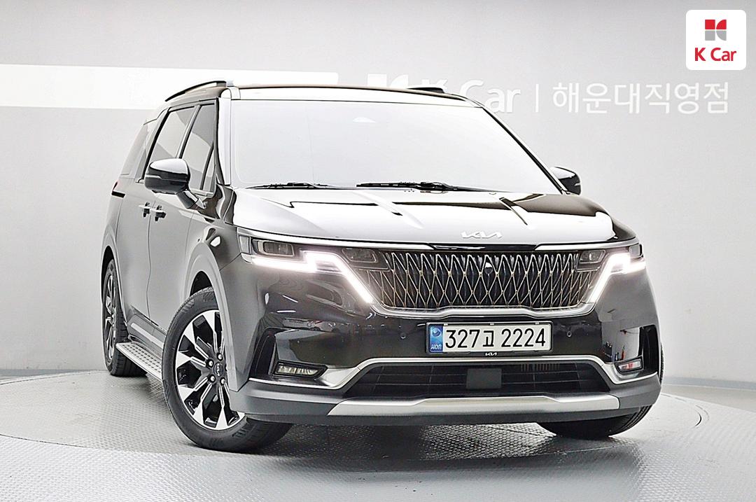Kia Carnival Diesel 2.2 Signature 4