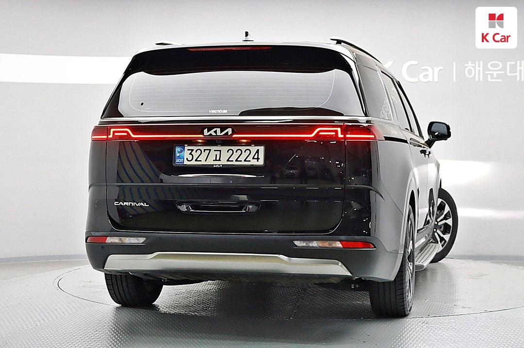 Kia Carnival Diesel 2.2 Signature 5