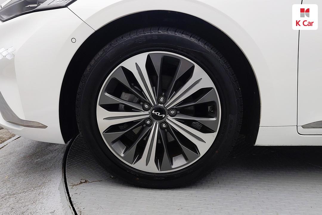 Kia K8 Hybrid Noblesse — фото 5