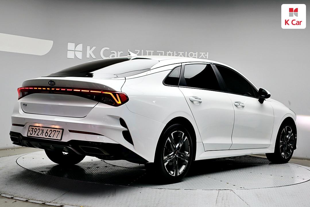 Kia K5 Gasoline 2.0 Prestige — фото 4