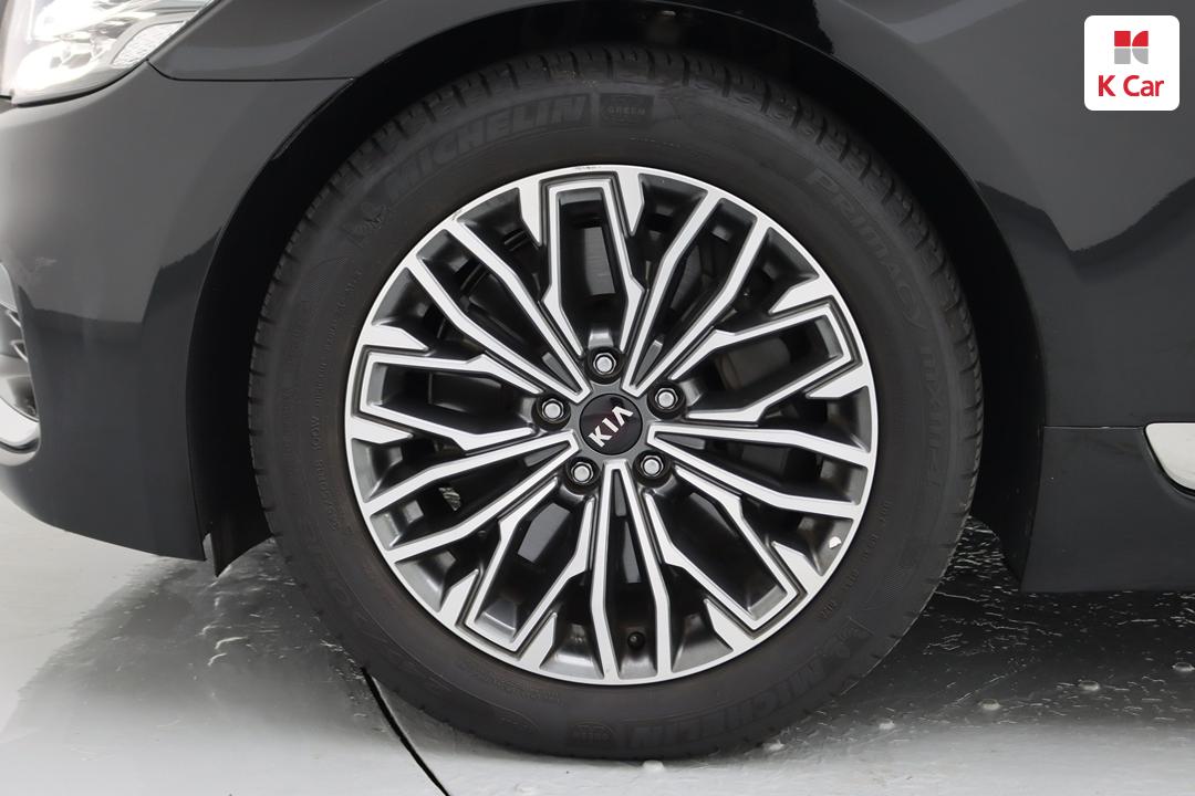 Kia K9 The 3.8 GDI Platinum 6