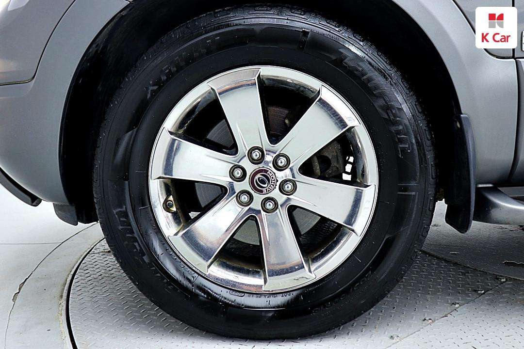 Kia Mohave 4WD KV300 No sub-trim 6