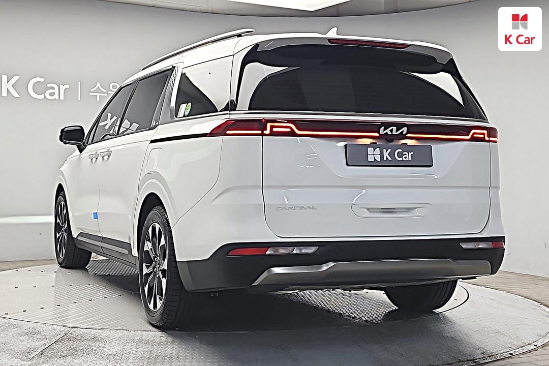 Kia Carnival Diesel 2.2 Noblesse — фото 2