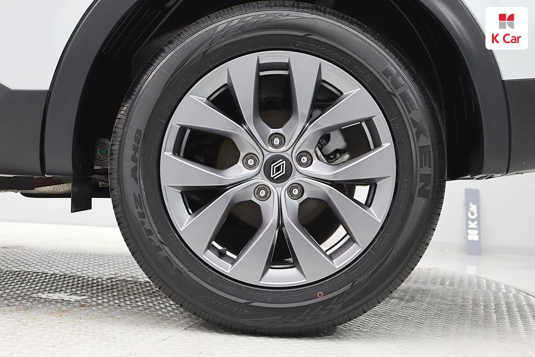 Renault Arkana Samsung Gasoline 1.6 Iconic 7