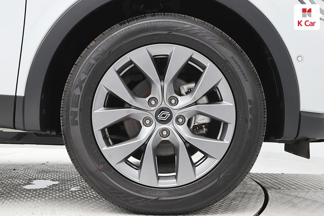 Renault Arkana Samsung Gasoline 1.6 Iconic 8