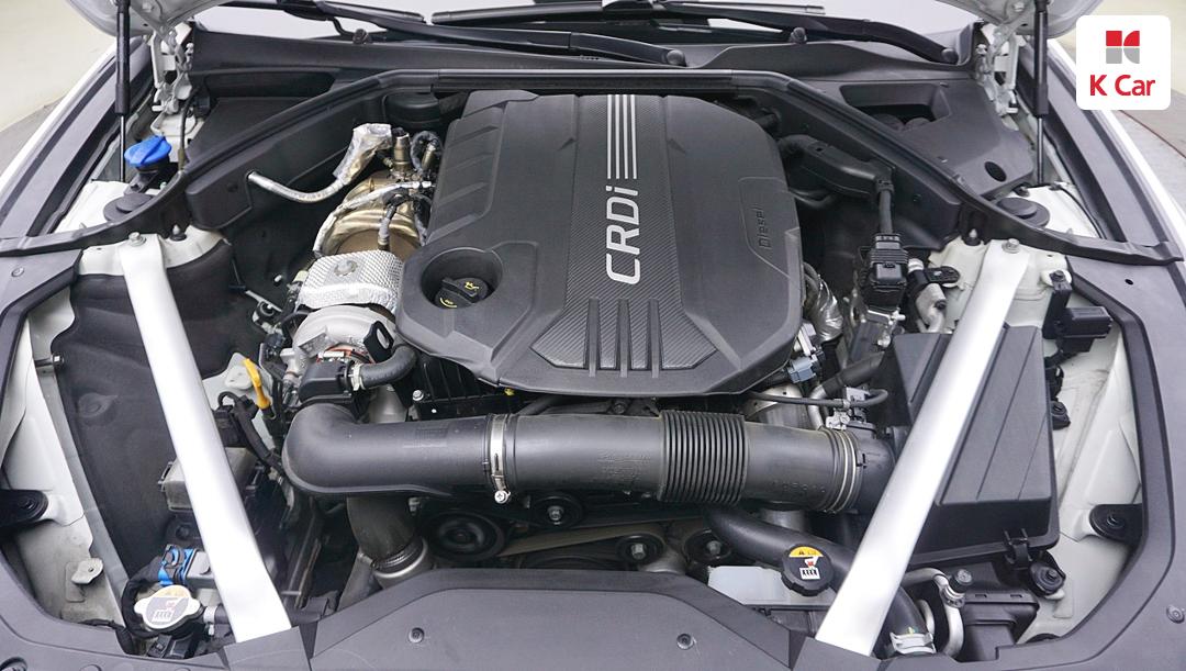 Genesis G70 2.2D Elite 10