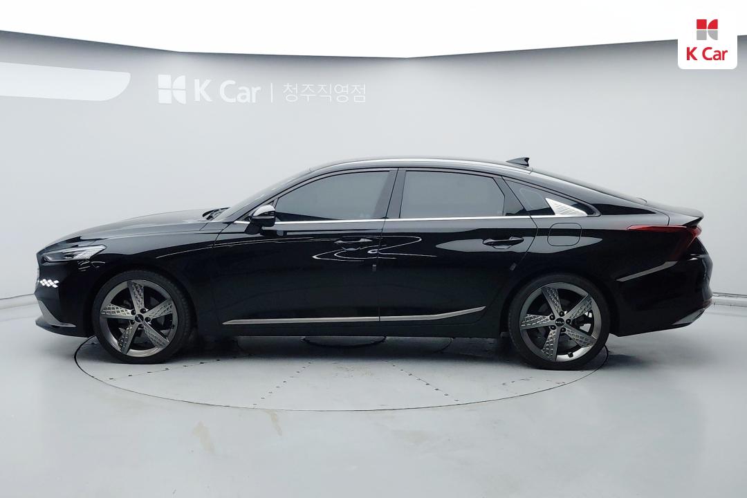 Kia K8 Hybrid Noblesse 4