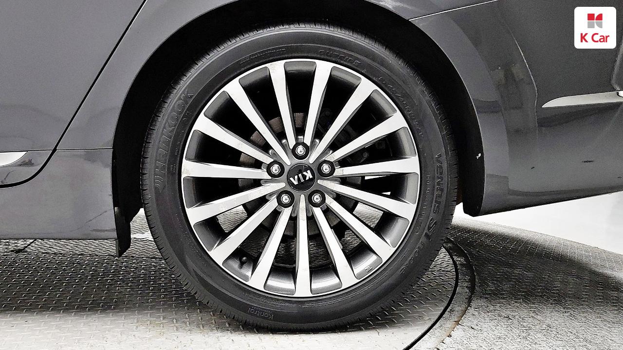 KIA The New K7 2.4 GDI
